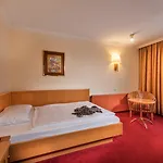 Hotel Palace - Kinder Bis 11 Jahre Frei 4*