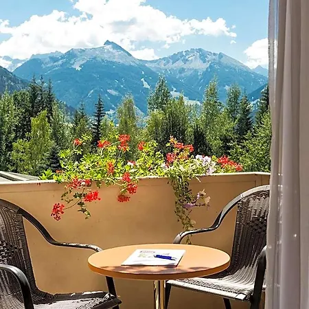 Palace Hotel