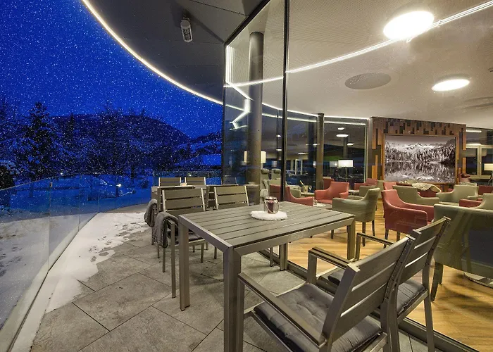 Johannesbad Palace - Bis 11 Jahre Urlauben Kostenfrei Hotel 4*